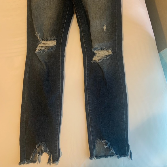Ripped dark skinny jeans from a boutique. - Picture 5 of 5